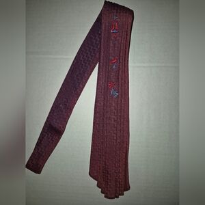 Elegant VTG Burgundy Tie with Embroidered Accents